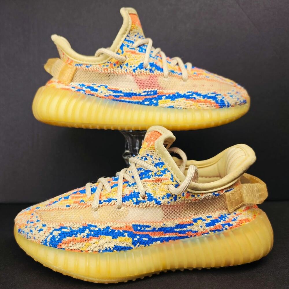 Yeezy Adidas Toddler 12.5 Comfy footwear